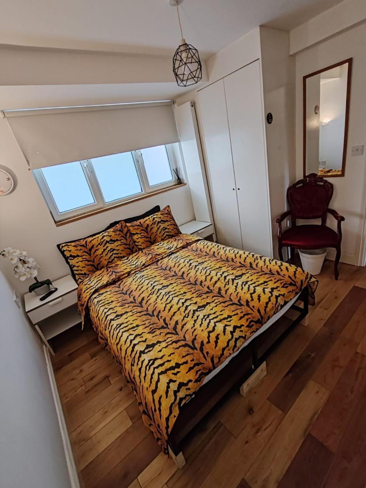 Lgbtq-Double Room Londen Buitenkant foto
