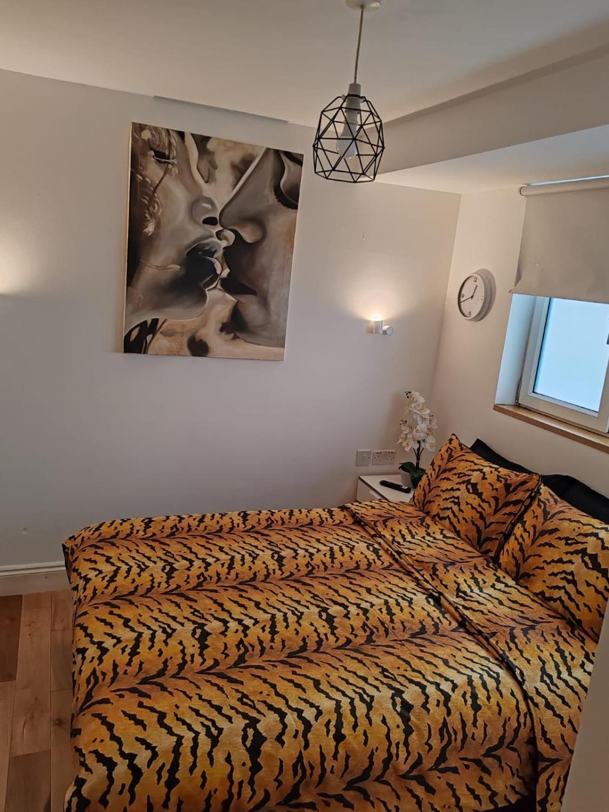 Lgbtq-Double Room Londen Buitenkant foto